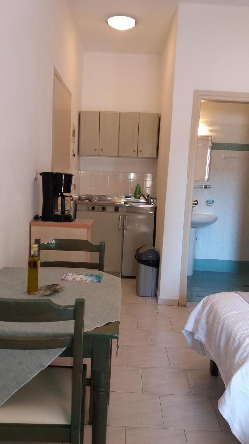 Hotel Mary Platanés Buitenkant foto