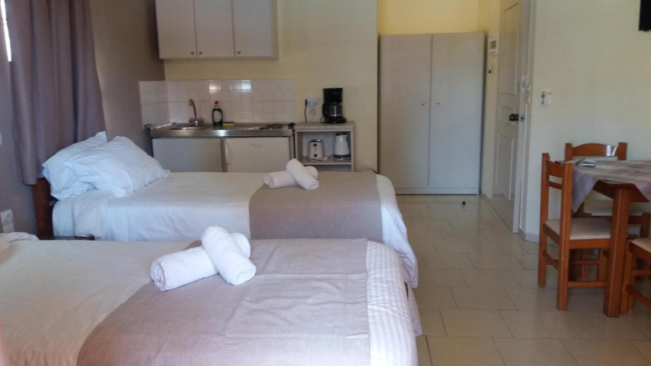Hotel Mary Platanés Buitenkant foto
