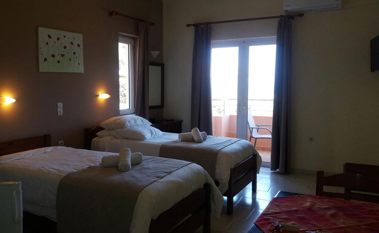 Hotel Mary Platanés Buitenkant foto