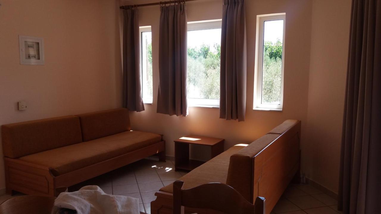 Hotel Mary Platanés Buitenkant foto